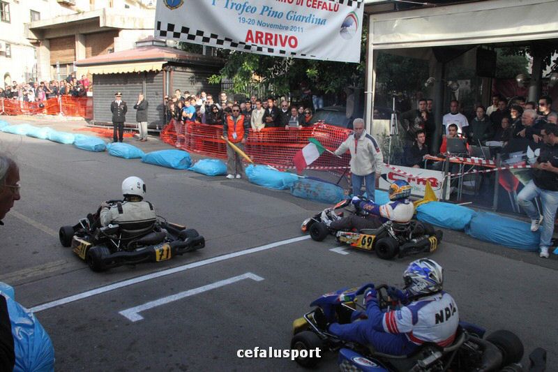 111120 sport2 035_tn.jpg